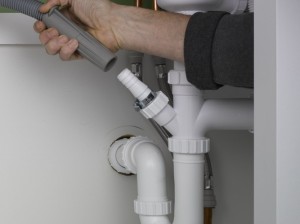 fitting washing machine or dishwasher waste pipe to spigot adaptor on trap