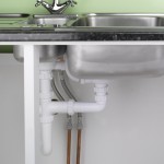 Fitting a kitchen sink and taps 8