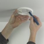Fitting a smoke alarm 1