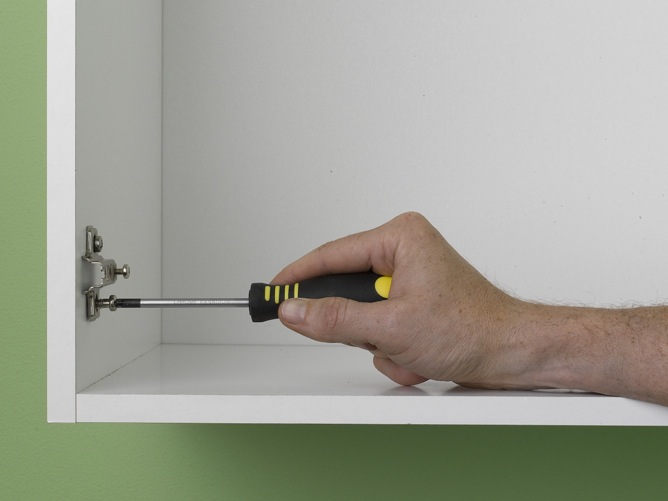 Julian Cassell's DIY Blog » Blog Archive Fitting kitchen unit doors and