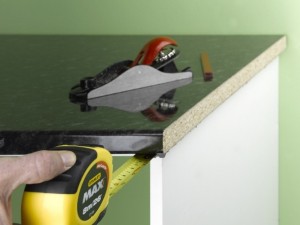 measuring kitchen worktop overhang