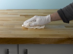removing excess worktop oil