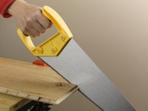 Laying Wood And Laminate Floors, Can I Use A Hand Saw To Cut Laminate Flooring