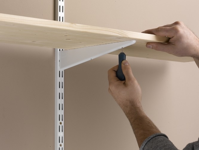 Julian Cassell's DIY Blog » Blog Archive Fitting twin slot shelving