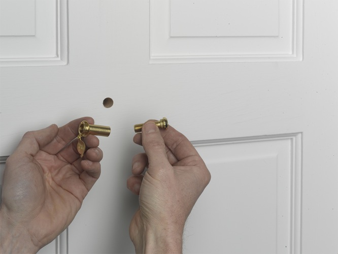 Julian Cassell's DIY Blog » Blog Archive Fitting a door viewer HOW TO