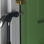 Fitting a hinge bolt 3