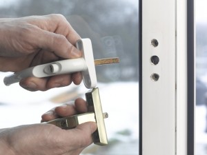 cutting locking bar of upvc window handle