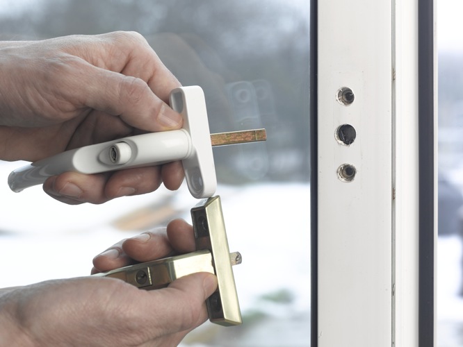 Julian Cassell's DIY Blog » Blog Archive Fitting a locking UPVC window