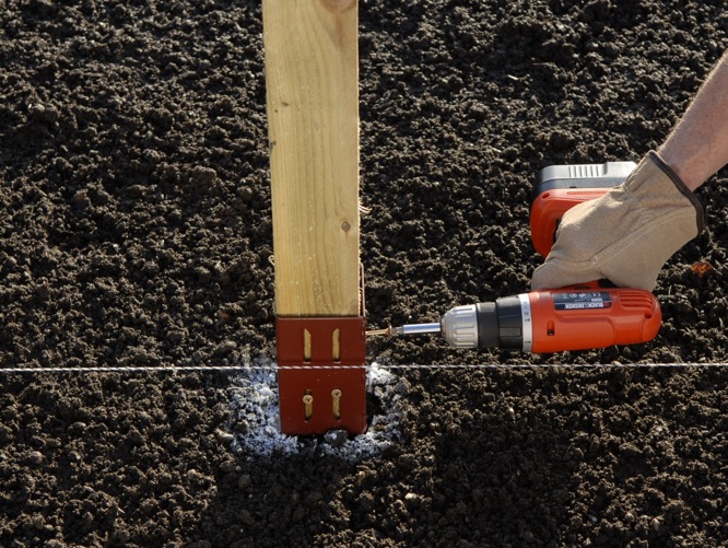 Julian Cassell's DIY Blog » Blog Archive Erecting a fence on soft