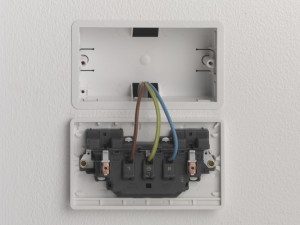 single cable connected at the socket